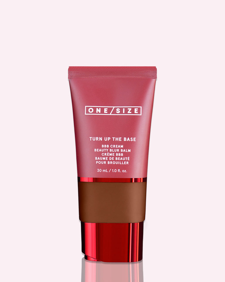 turn-up-the-base-blurring-foundation
