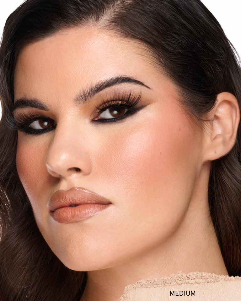 boucle-silk-airbrushed-talc-free-finishing-powder